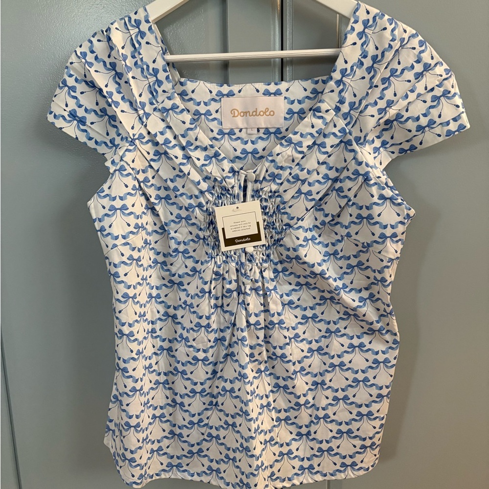 Dondolo Blue and White Bow Print Top